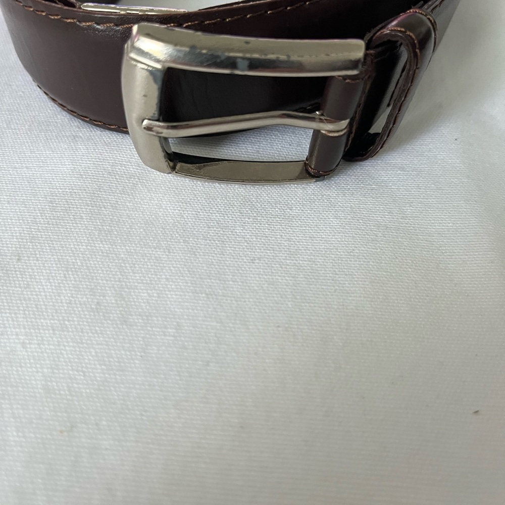 Yves Saint Laurent Brown Leather Men's Belt with Silver Hardware - Picture 3 of 7